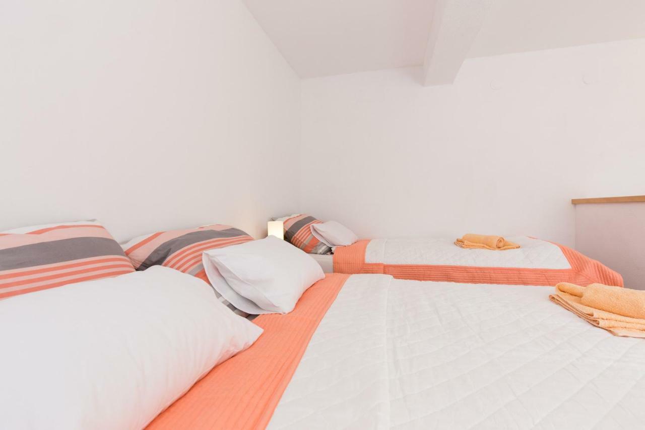 Apartman Marija 218 Risika Eksteriør billede